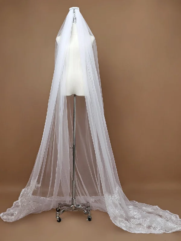 Romantic Wedding Sweep-Train Veil with Sequin Applique Lightweight unclassified dresses